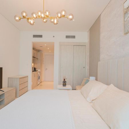Luxury Studio, Seven Palm Residence-Palm Jumeirah Dubai Exteriör bild